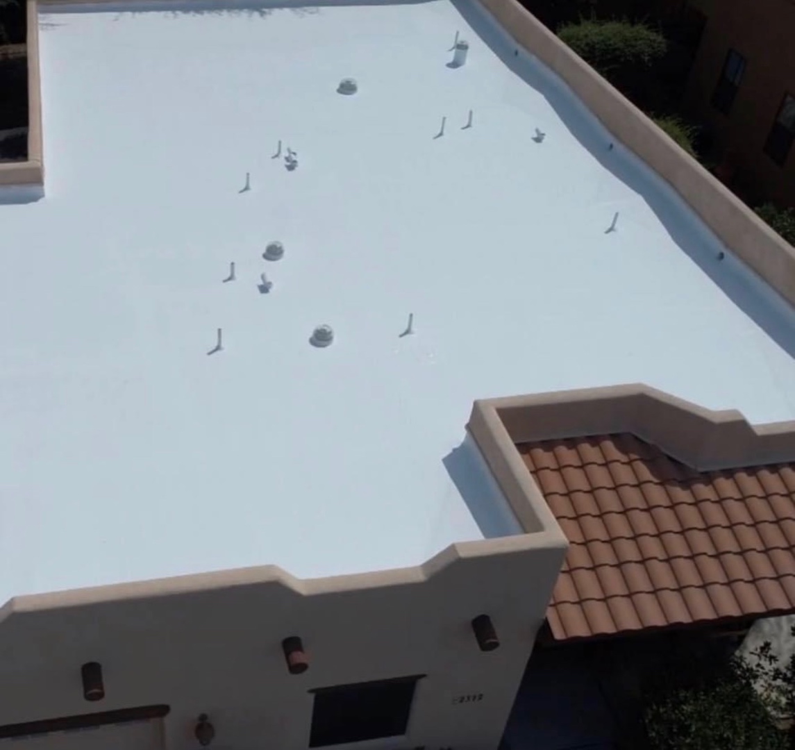 Real W&D commercial roof coating project with reflective roof coating system