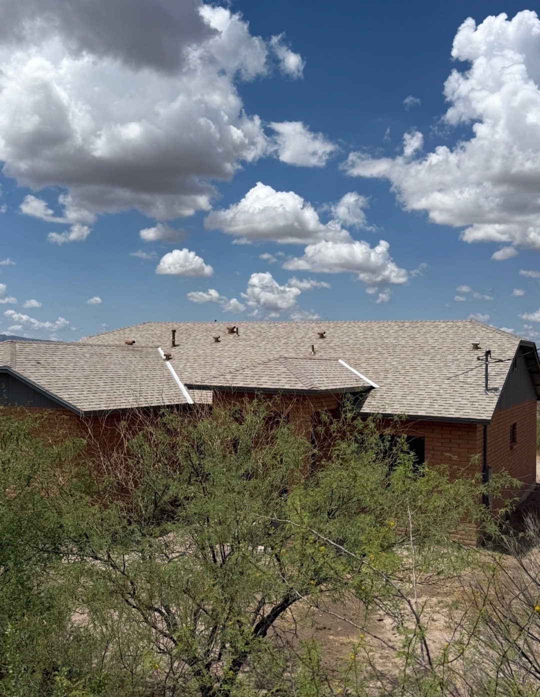 Finished roof plane from the completed W&D Roofing shingle replacement project