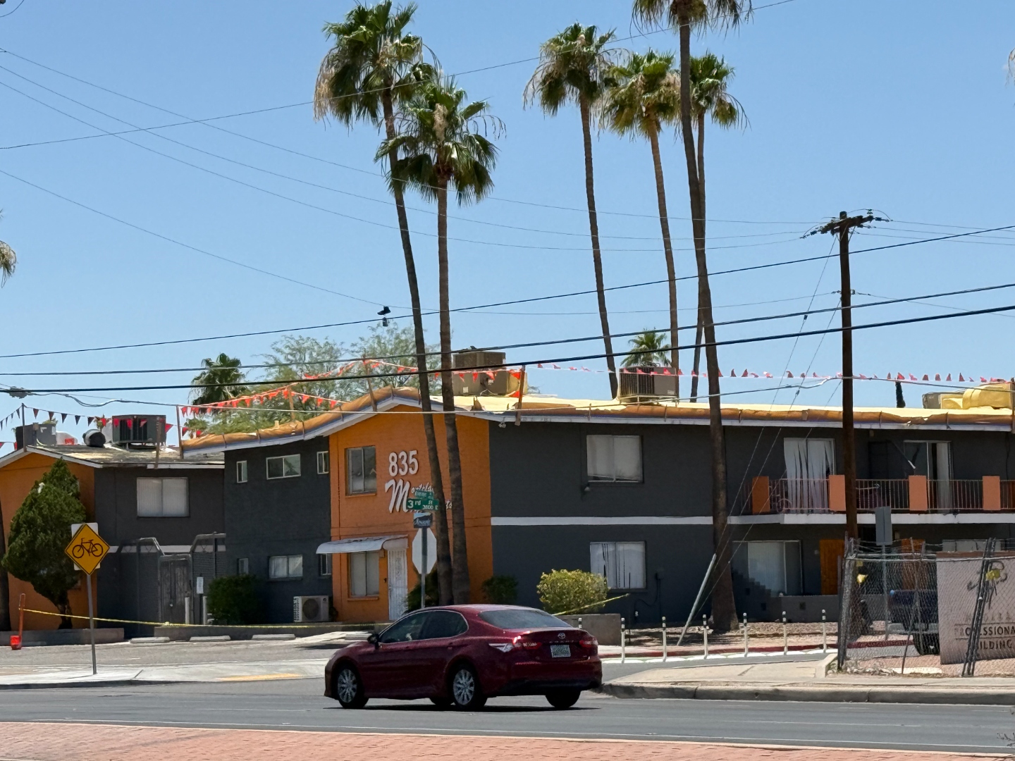 Arizona apartment property where W&D Roofing completed foam roofing work